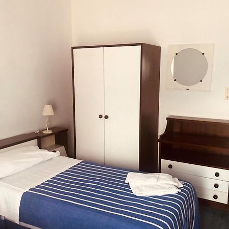 Hotel Mediterraneo Guardia Piemontese Terme Kültér fotó